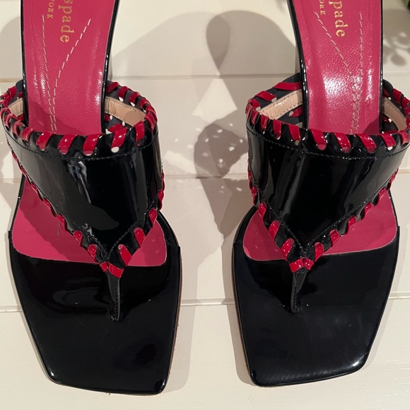 Kate Spade RARE Black and Red Whipstitch Architectural Sandals Sz 6 - Picture 12 of 15